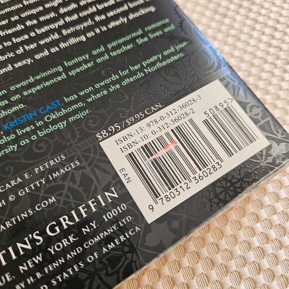 4/$25 P. C. Cast + Kristin Cast - Betrayed - Paperback - Picture 7 of 9